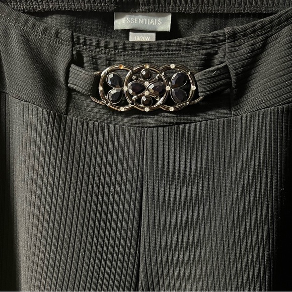 🆂🅾🅻🅳! Essentials Black Ribbed Ladies Pants - Picture 6 of 8